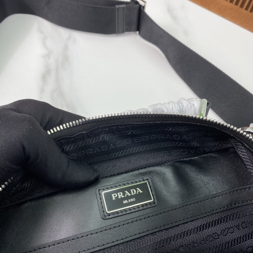 P*rada Bag Top Quality