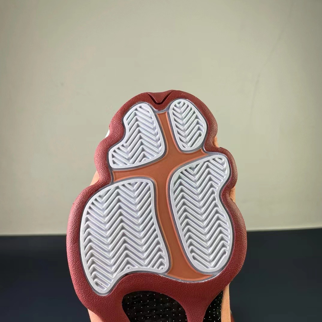 Air Jordan 13
