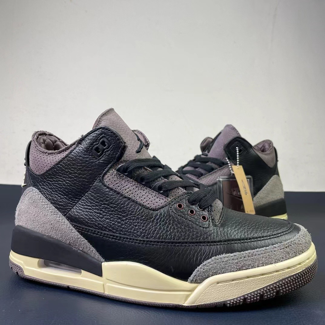 NIKE Air Jordan 3
