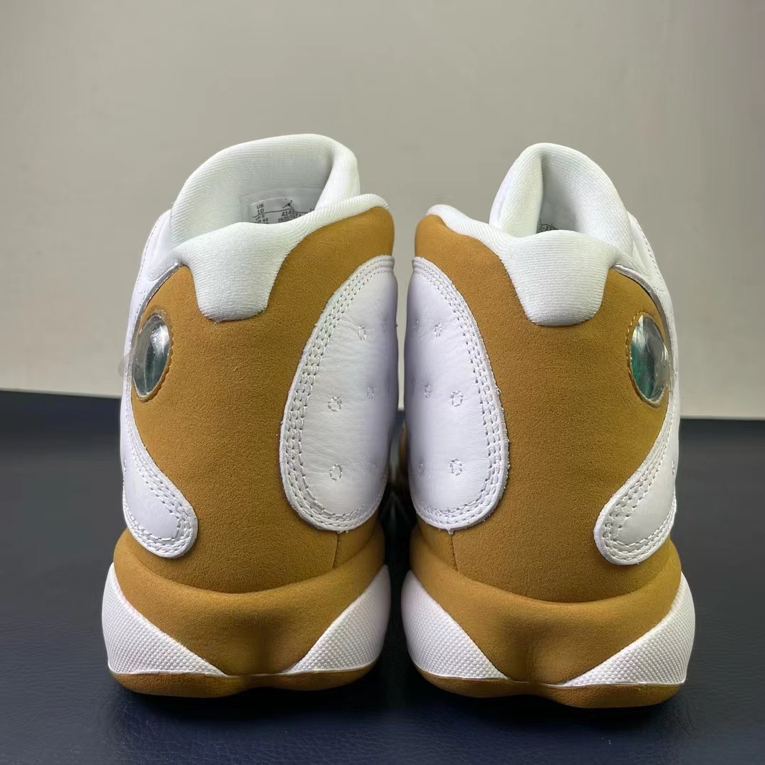 Air Jordan 13