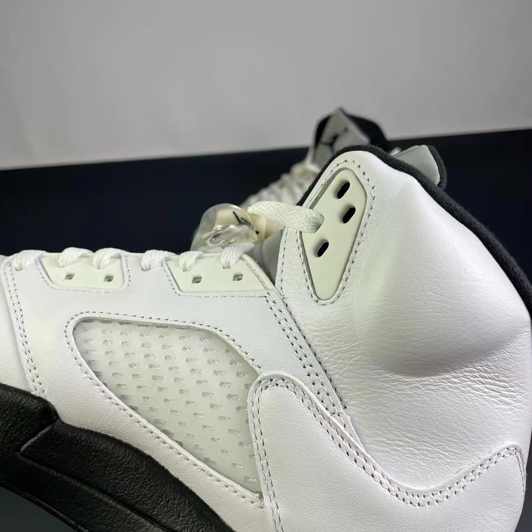 Air Jordan 5