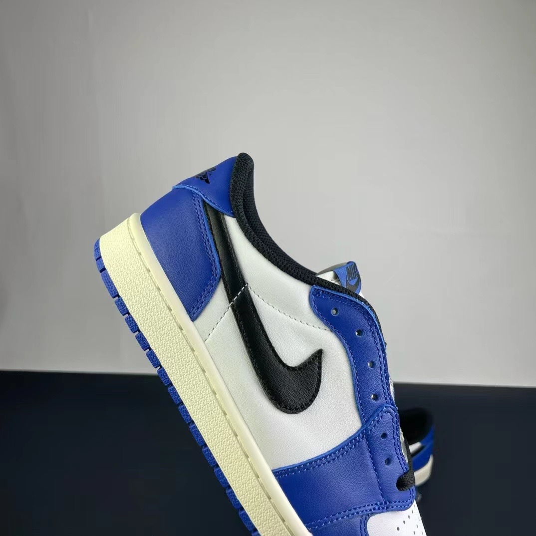 Air Jordan 1