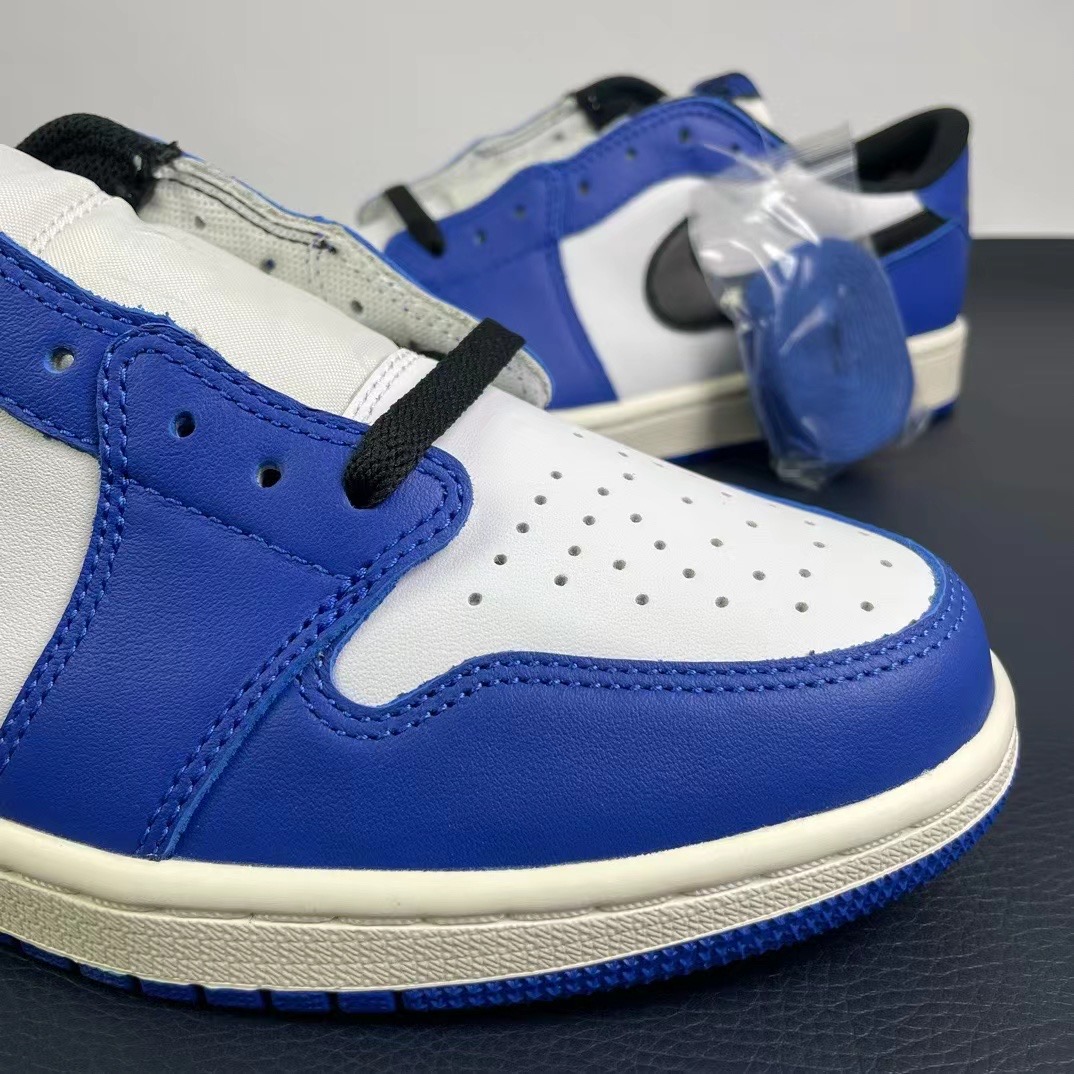 Air Jordan 1
