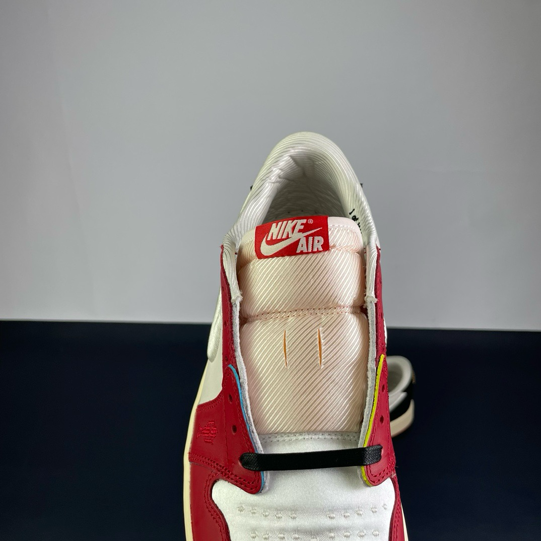 Air Jordan 1