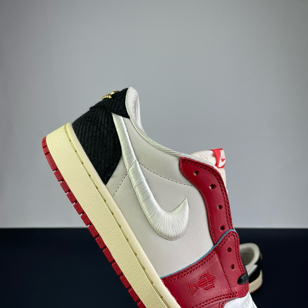 Air Jordan 1