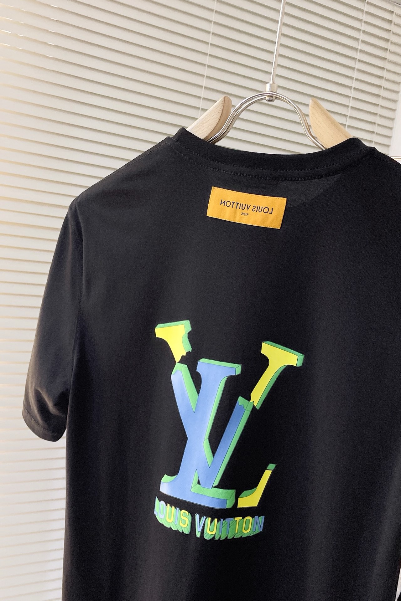 Men T-shirt Top Quality
