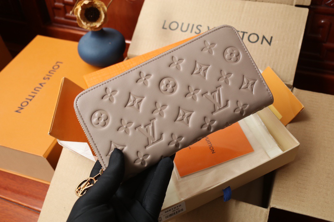 L*ouis V*uitton Top Bag