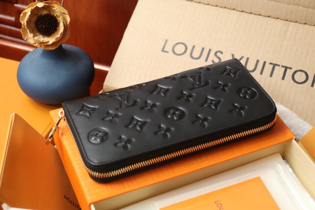 L*ouis V*uitton Top Bag