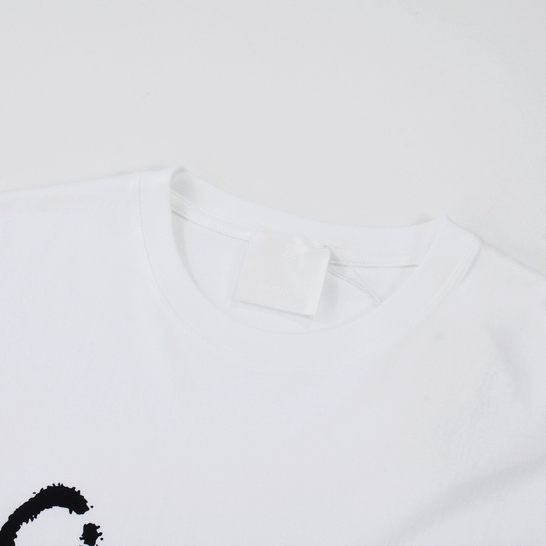 Men T-shirt Top Quality
