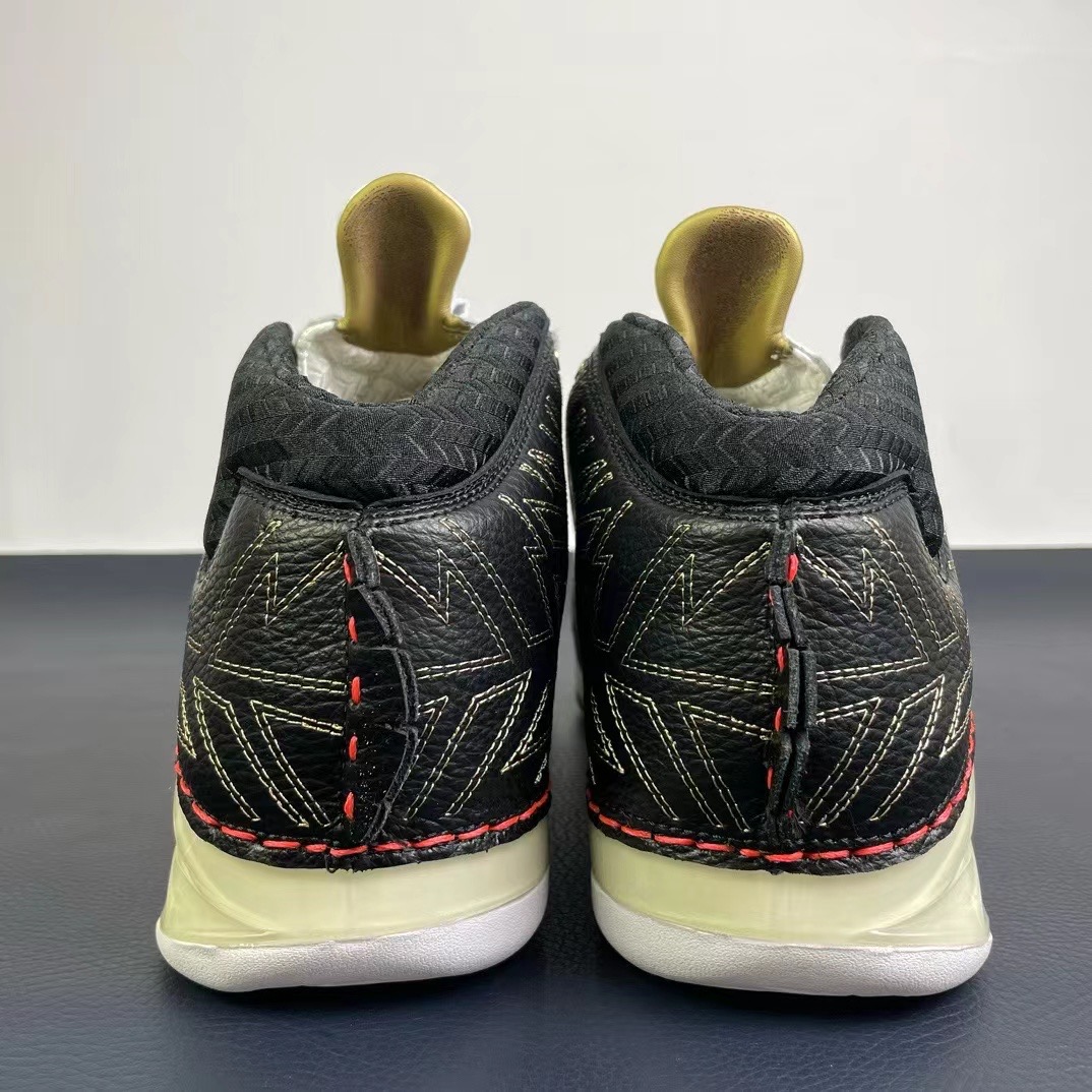 Nike Titan aj23