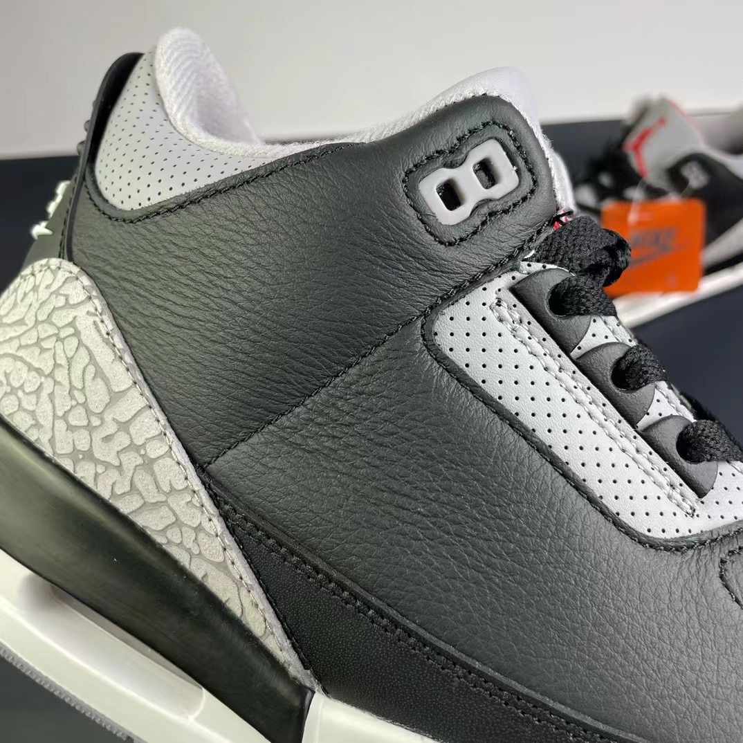 NIKE Air Jordan 3