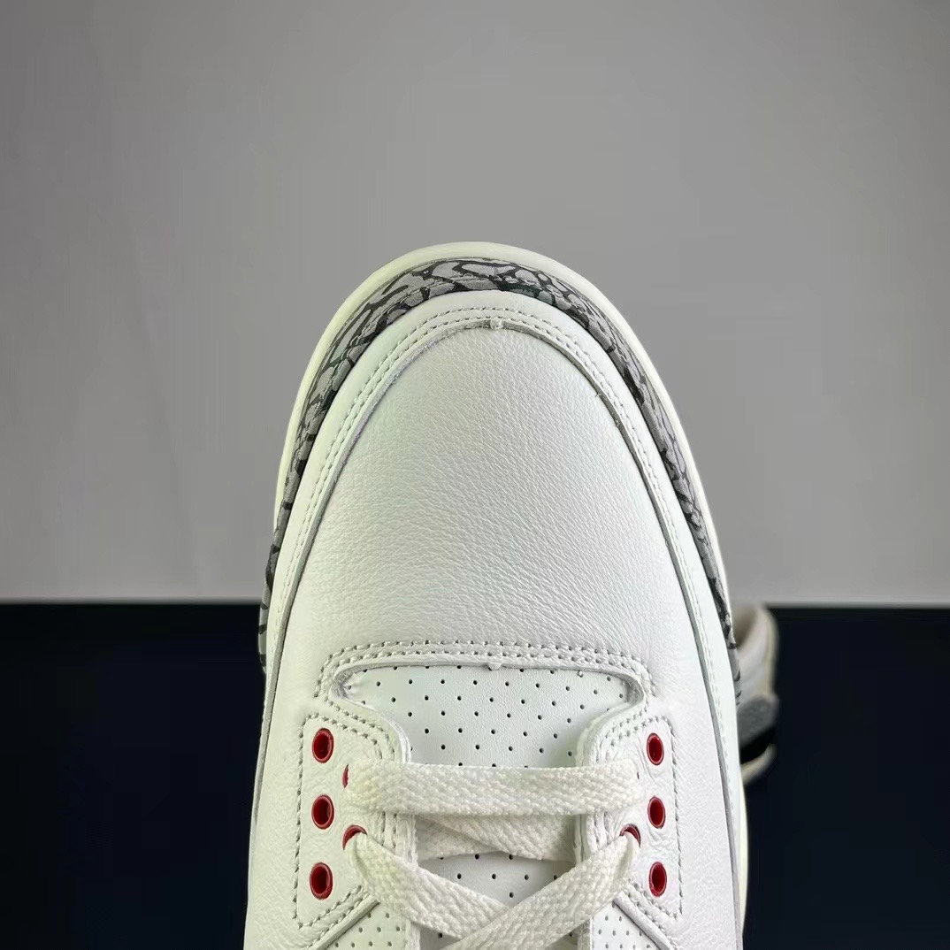 NIKE Air Jordan 3