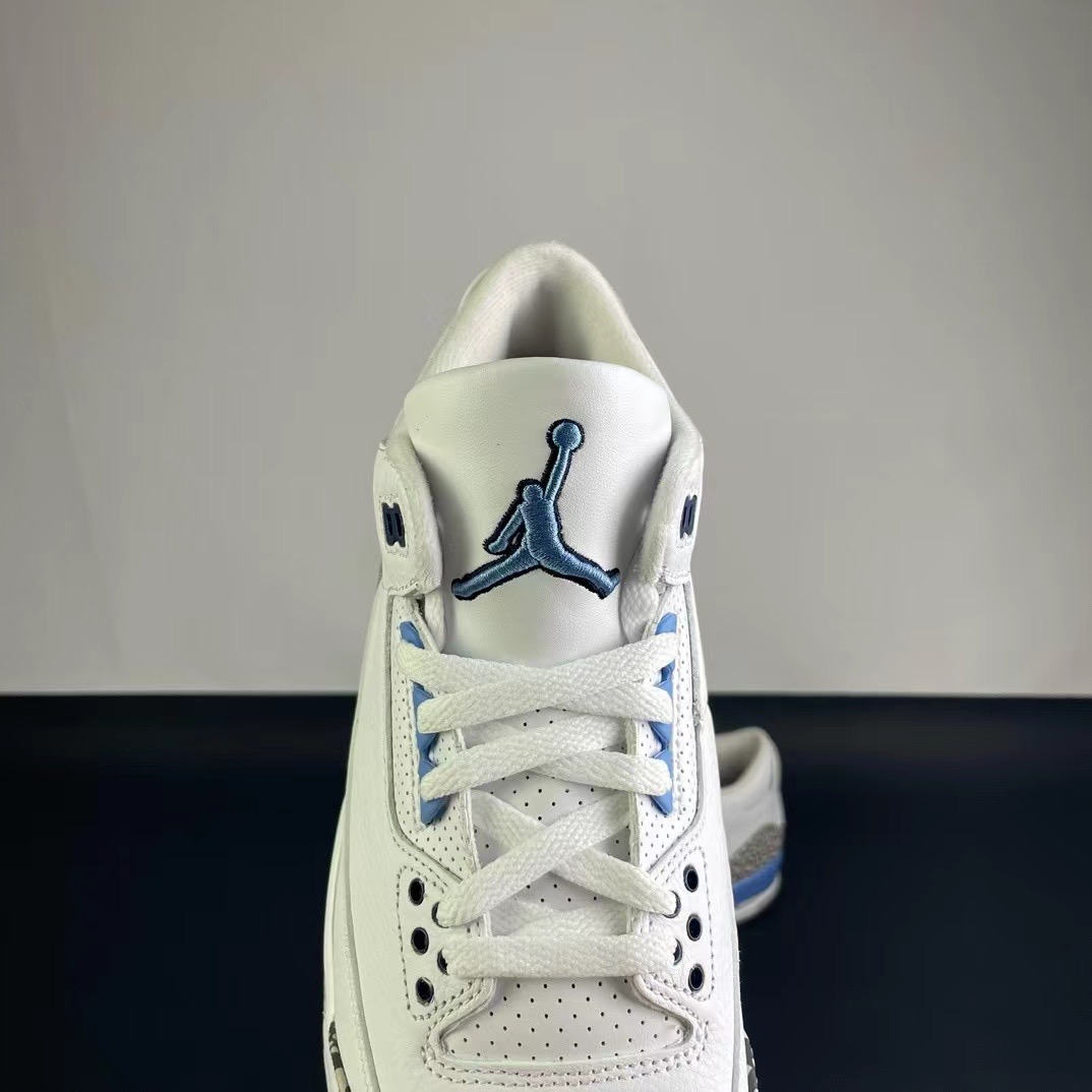 NIKE Air Jordan 3