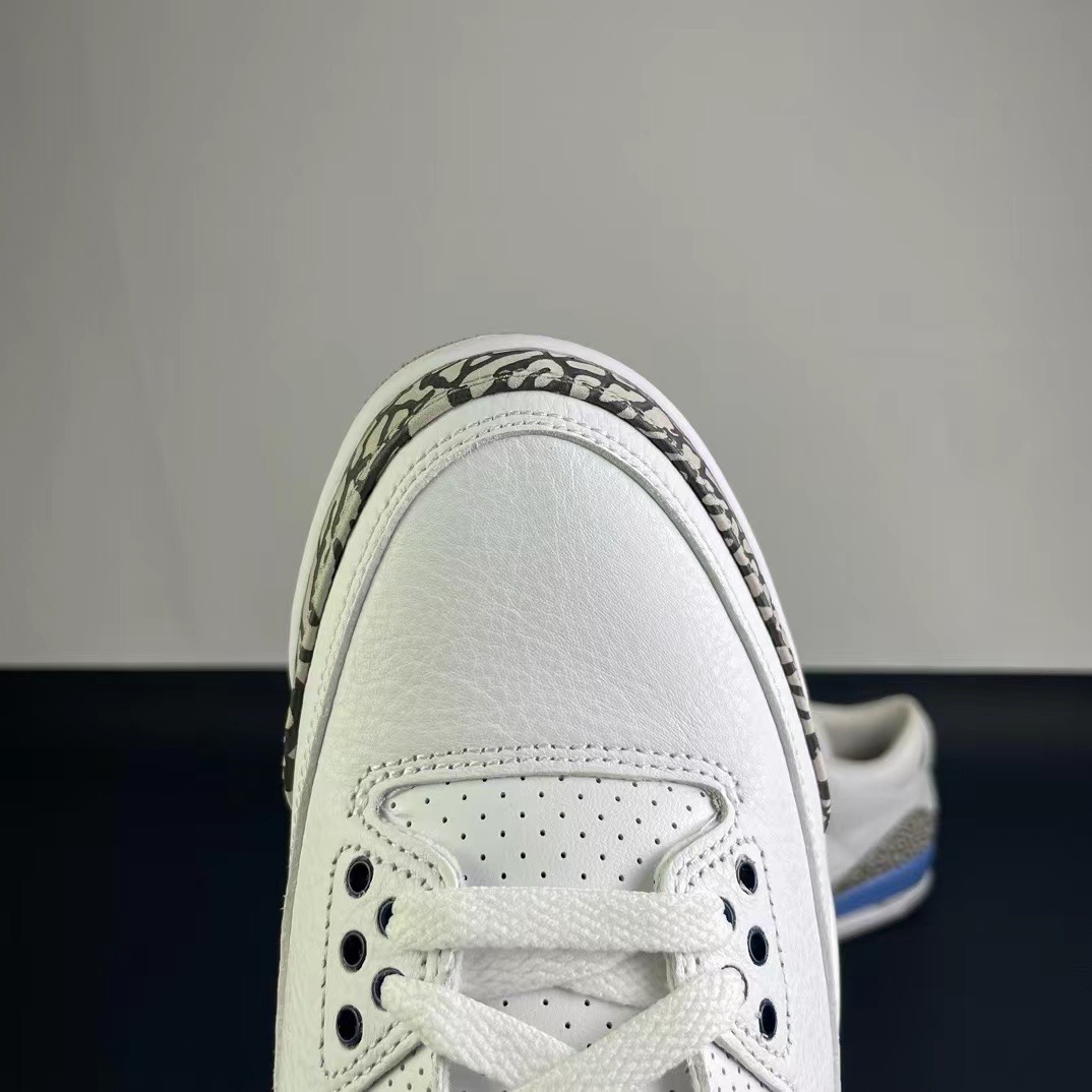 NIKE Air Jordan 3