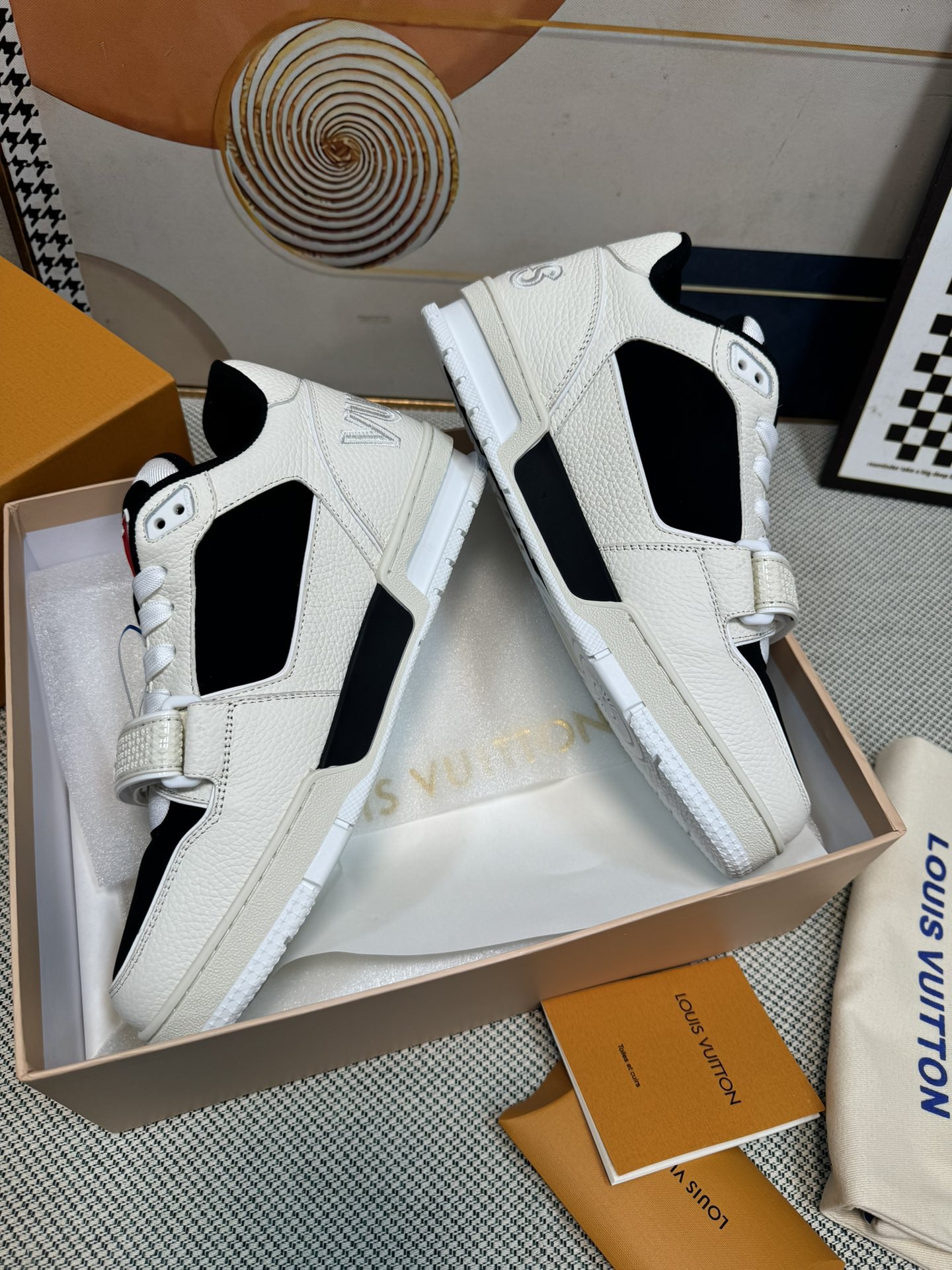 Men Women L*ouis V*uitton Top Sneaker L*V Trainer