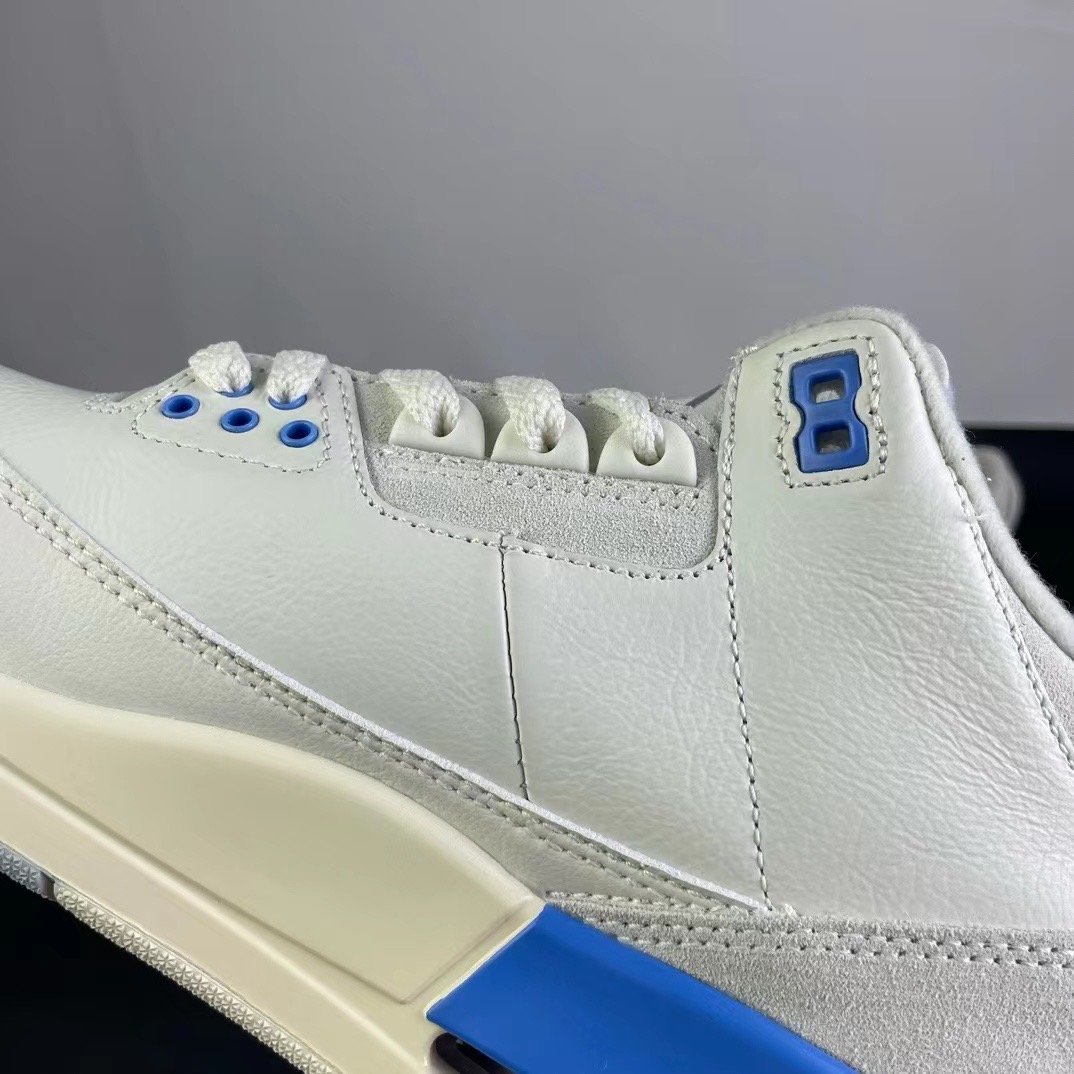 NIKE Air Jordan 3