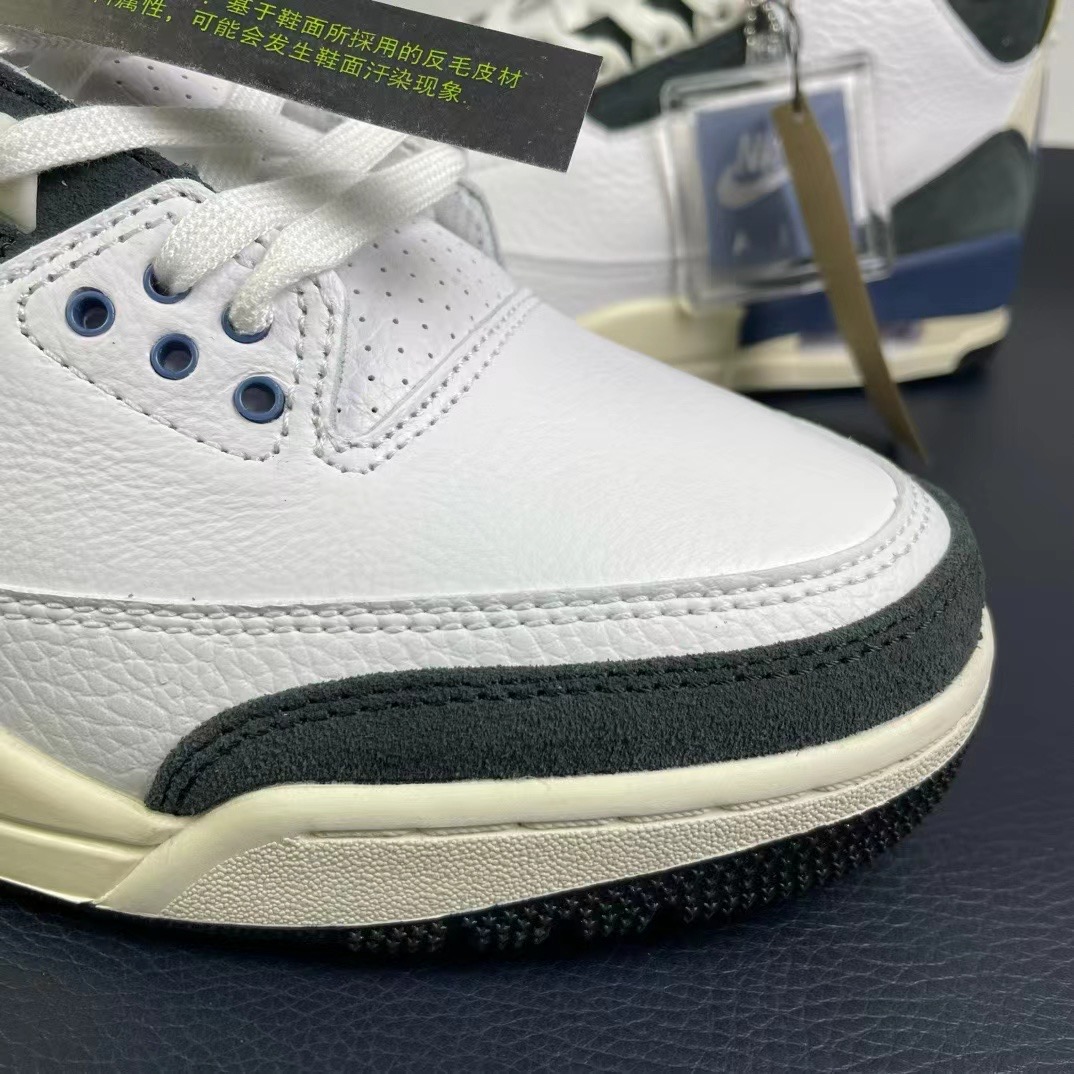 NIKE Air Jordan 3