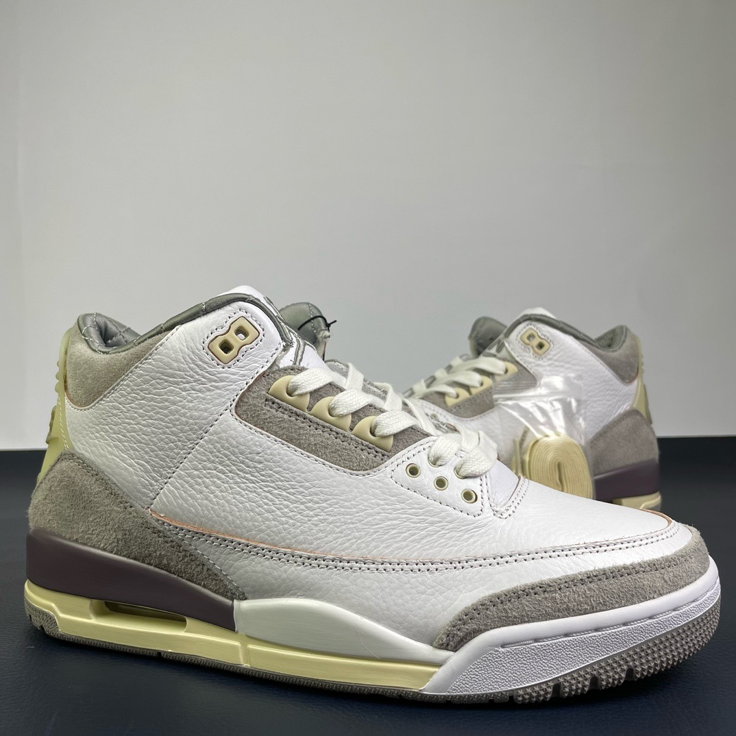NIKE Air Jordan 3