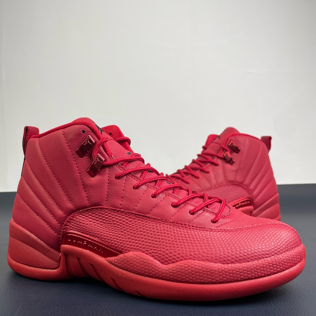 Air Jordan 12