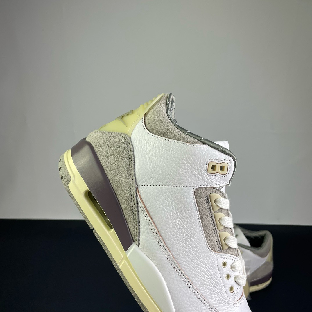 NIKE Air Jordan 3