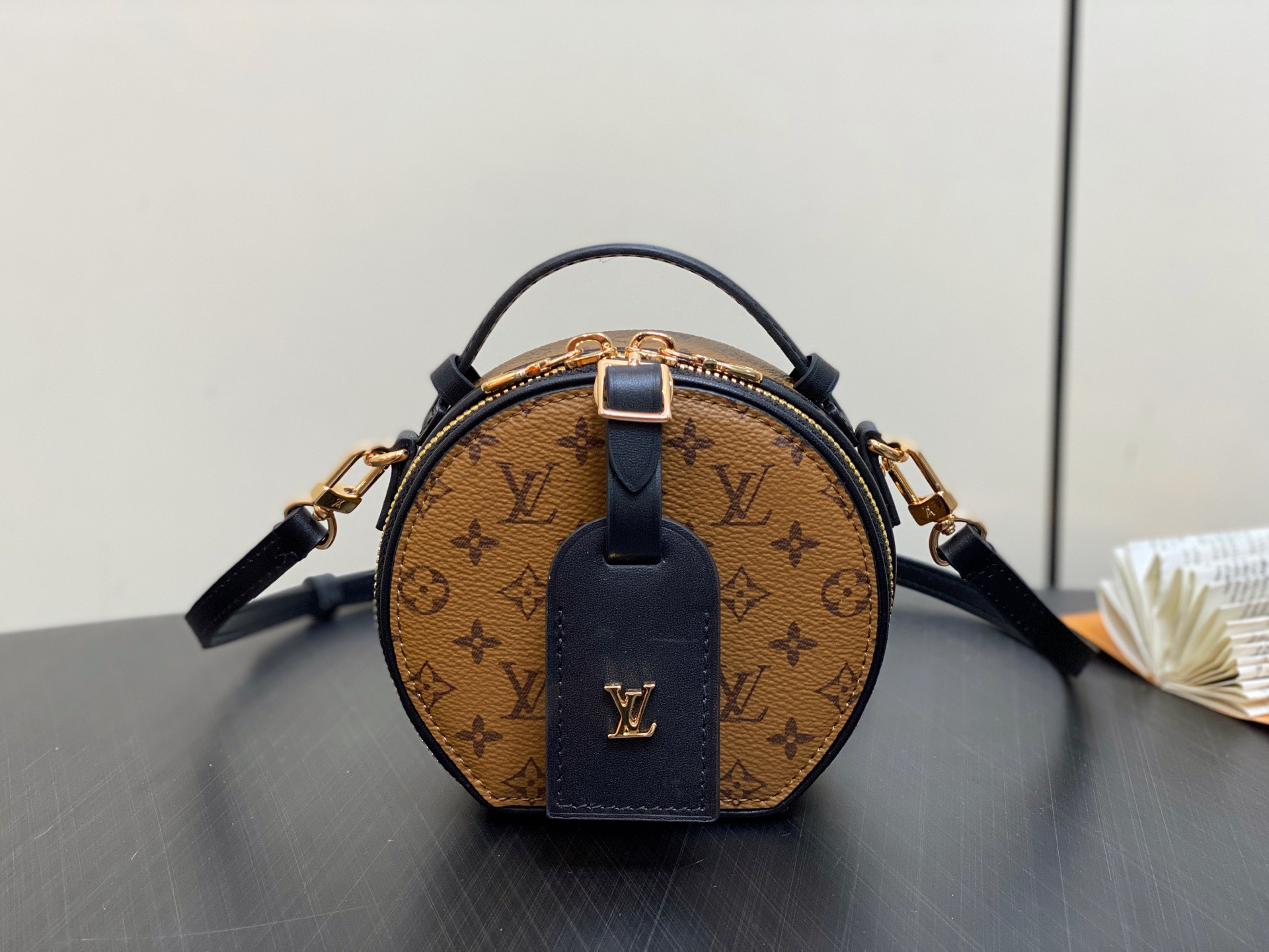 L*ouis V*uitton Top Bag