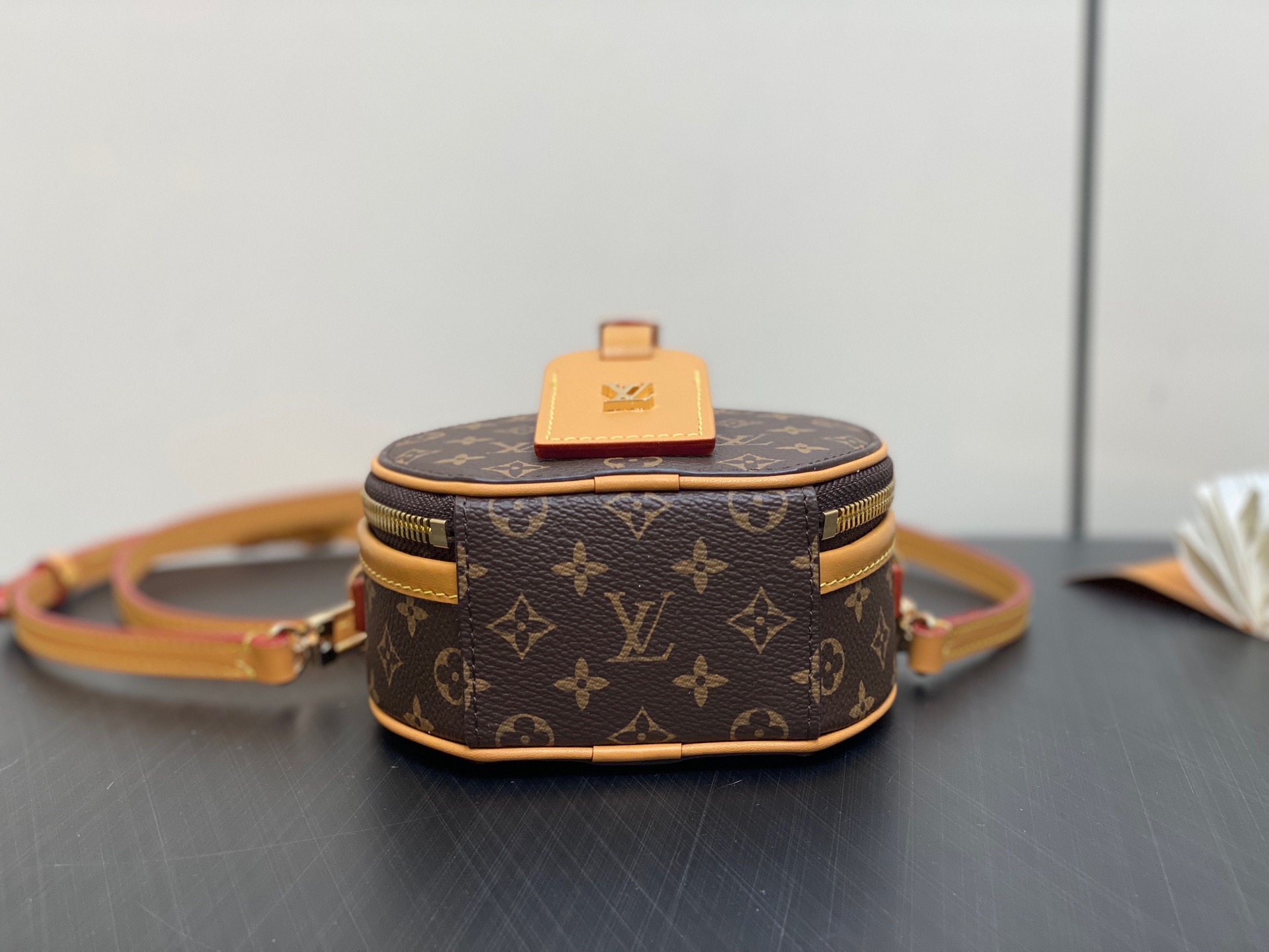 L*ouis V*uitton Top Bag