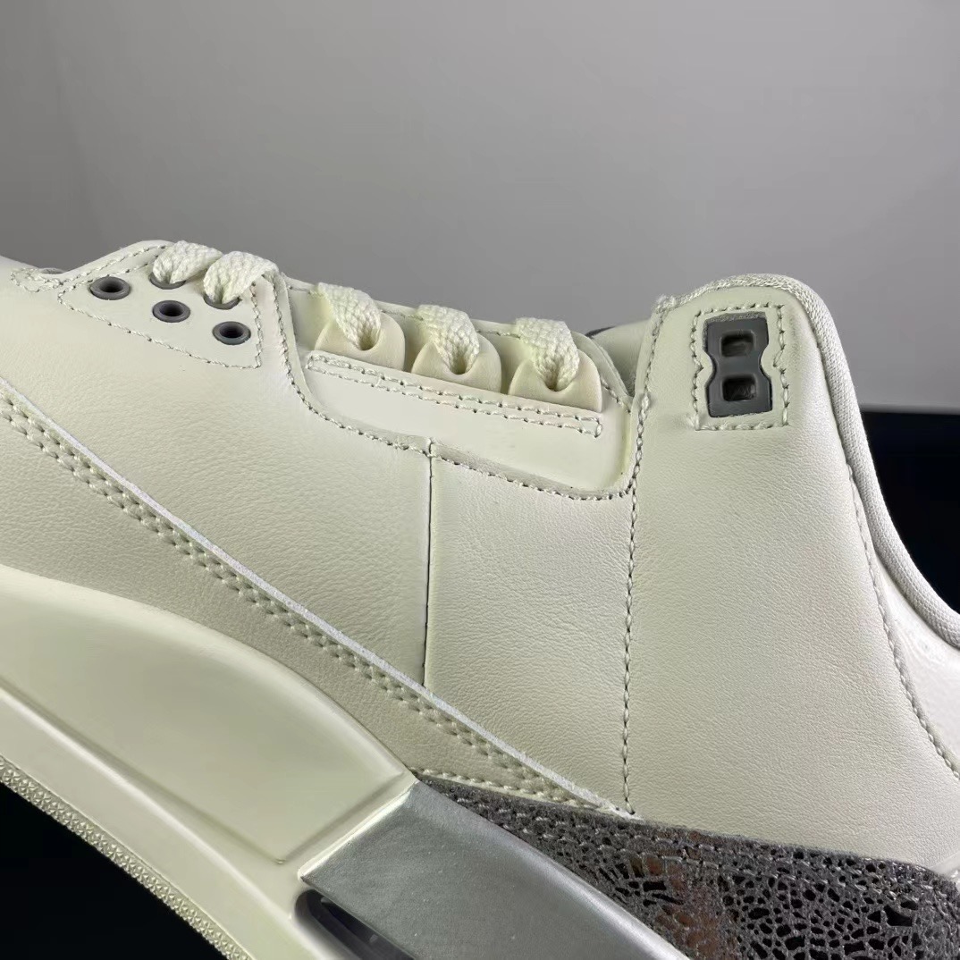 NIKE Air Jordan 3