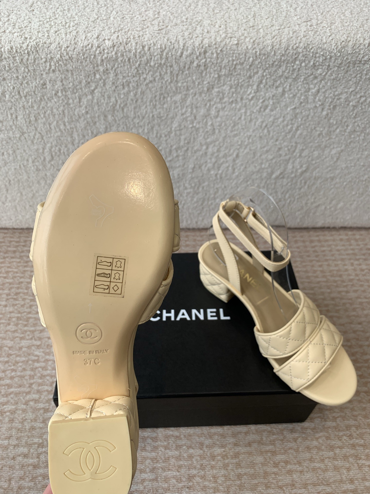 Women C*hanel