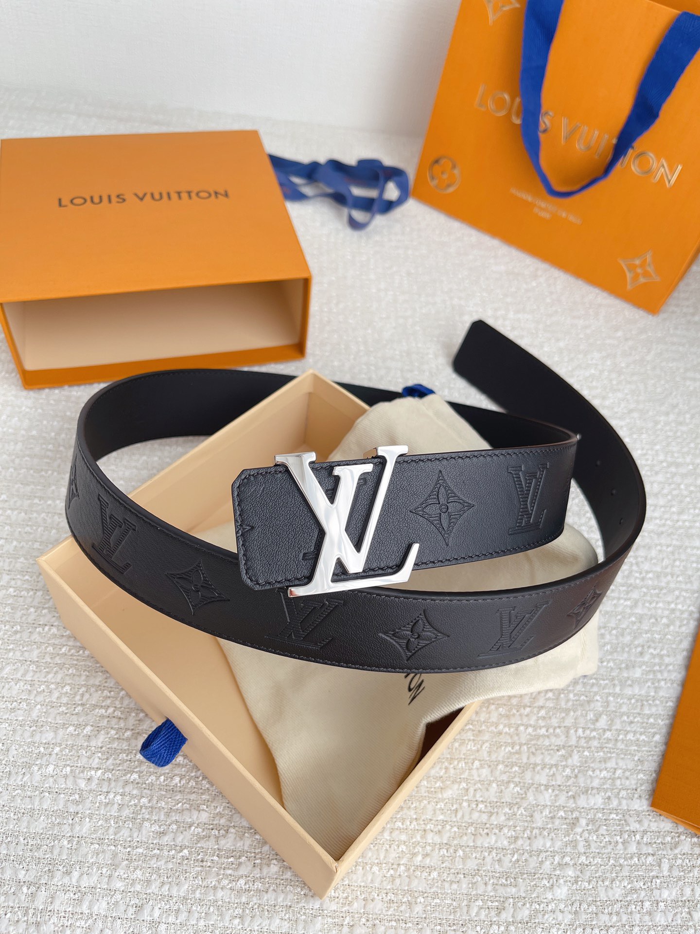 L*ouis V*uitton Belts Top Quality