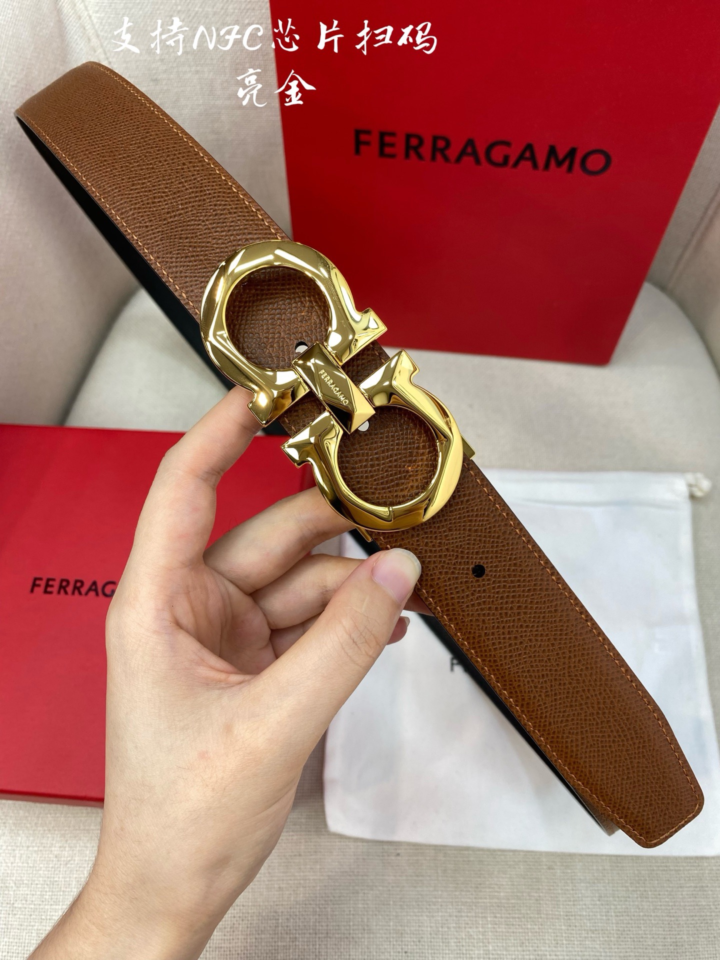 F*erragamo Top Version