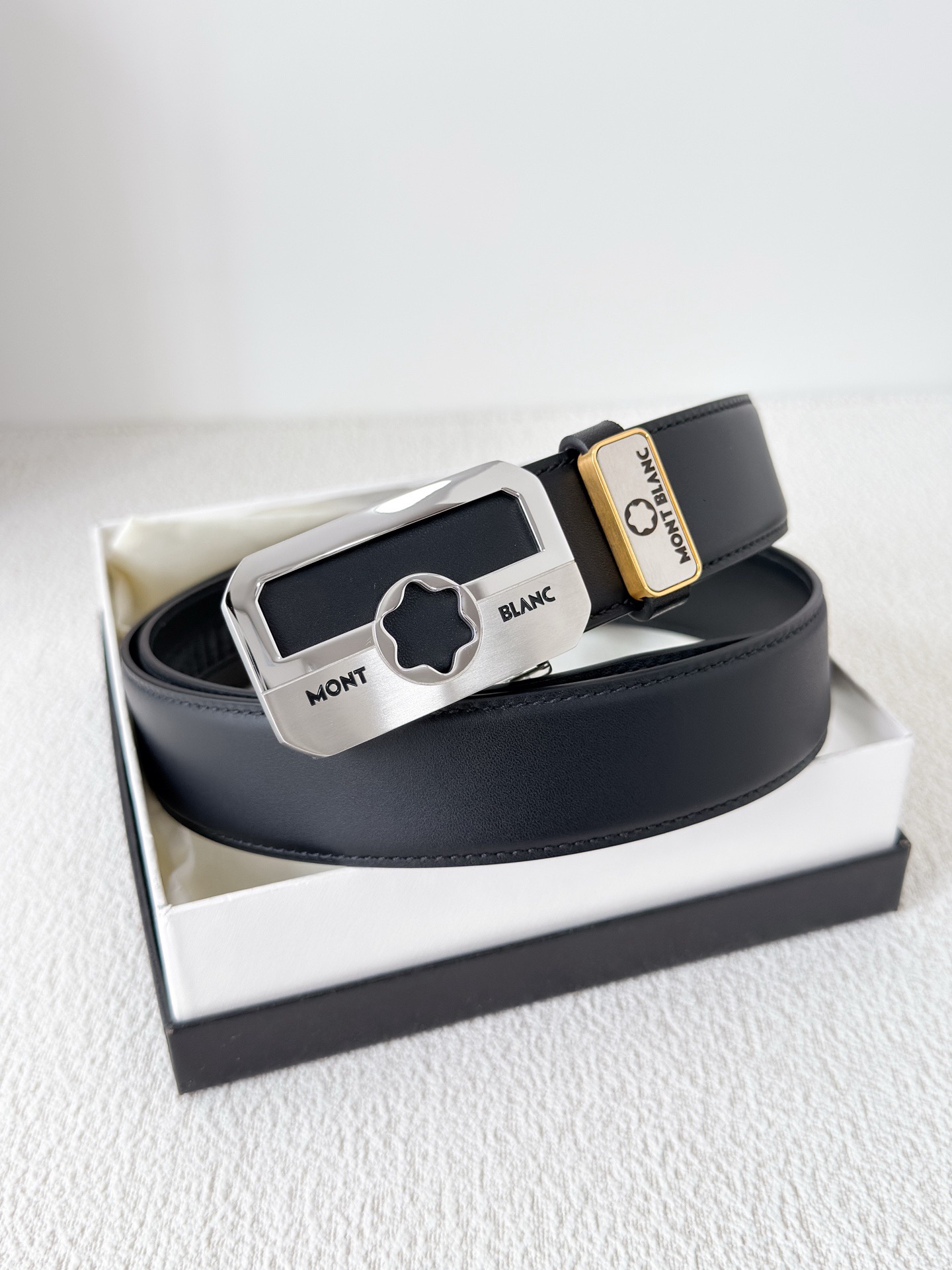 M*ontblanc Belts Top Quality