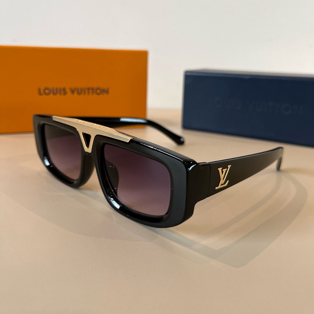 L*ouis V*uitton Glasses