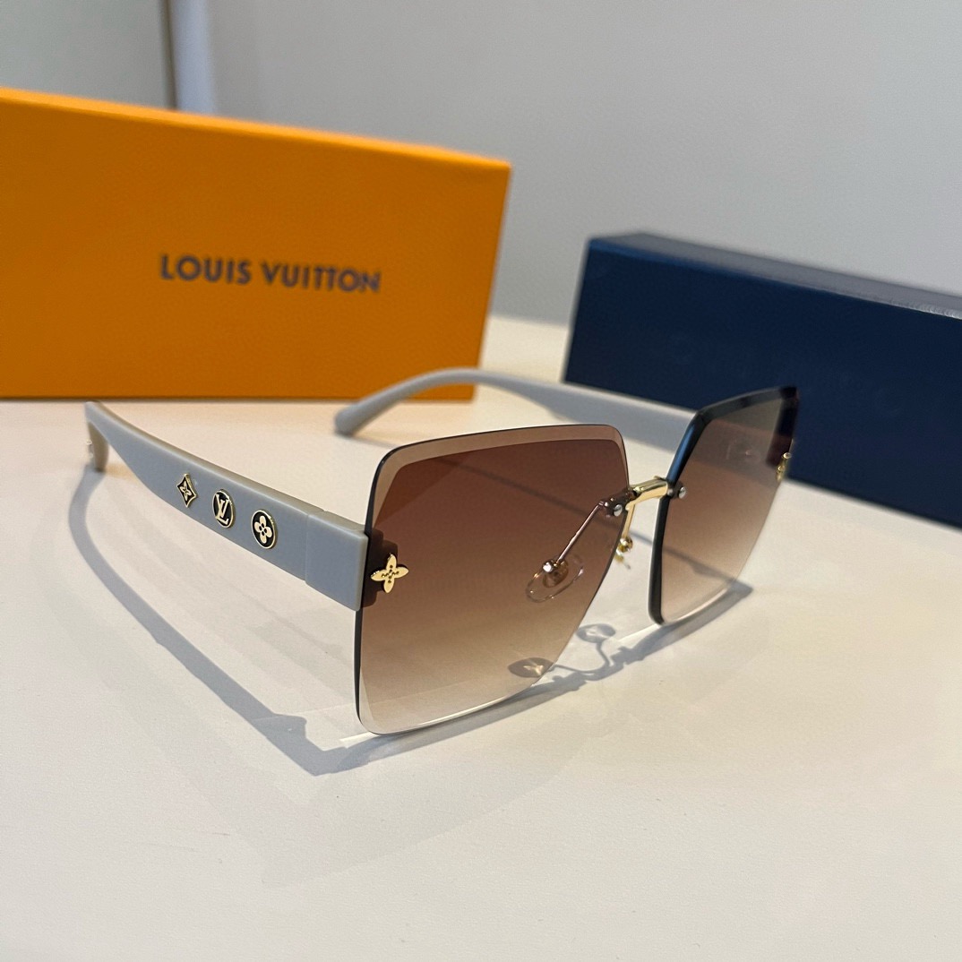 L*ouis V*uitton Glasses