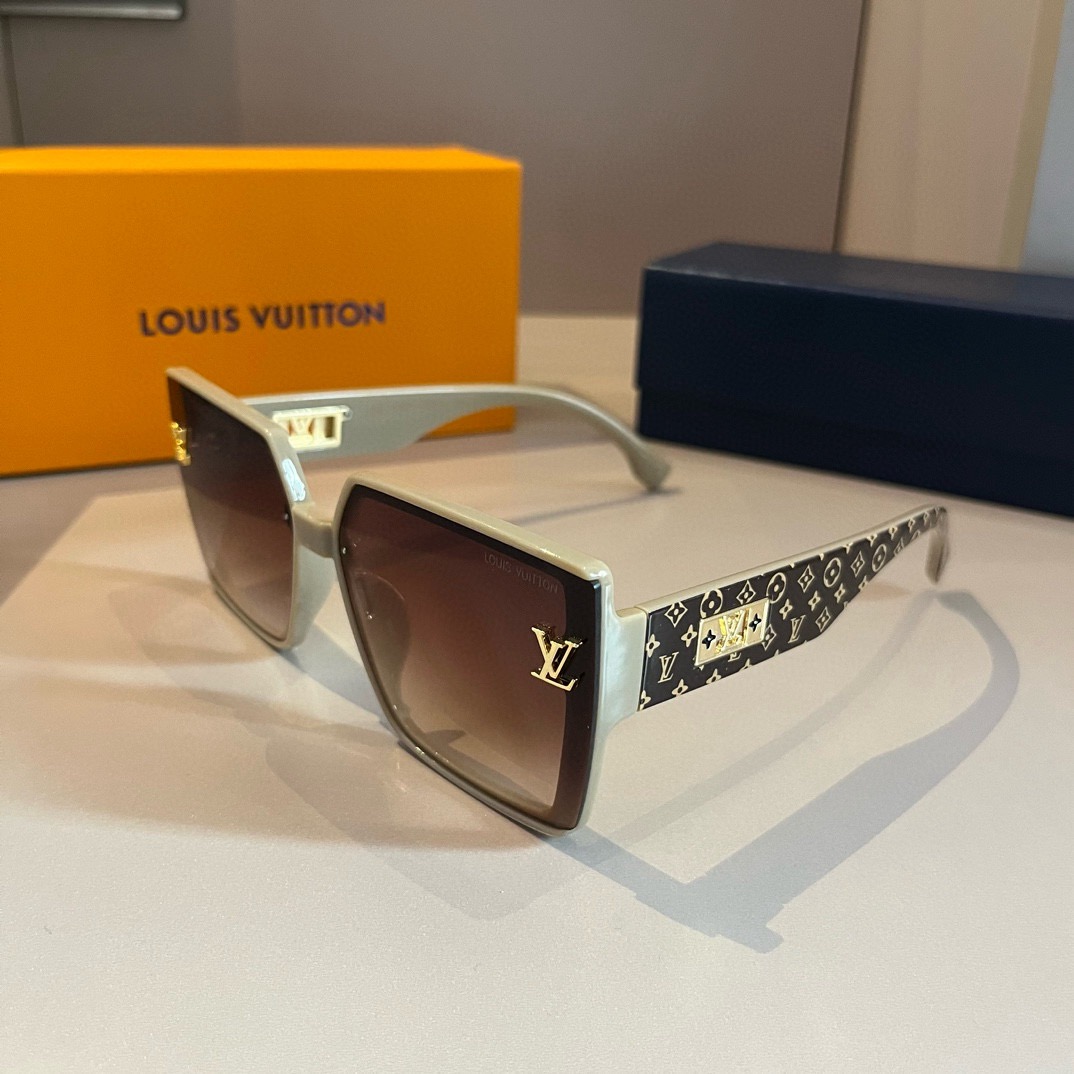 L*ouis V*uitton Glasses