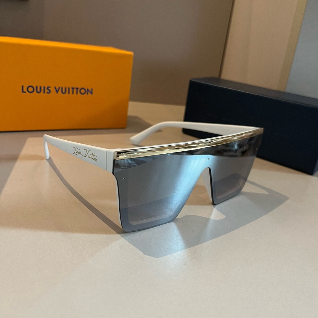 L*ouis V*uitton Glasses
