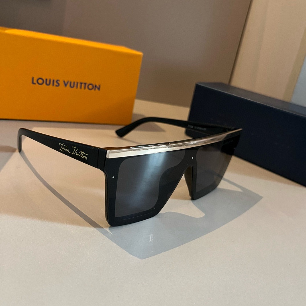L*ouis V*uitton Glasses