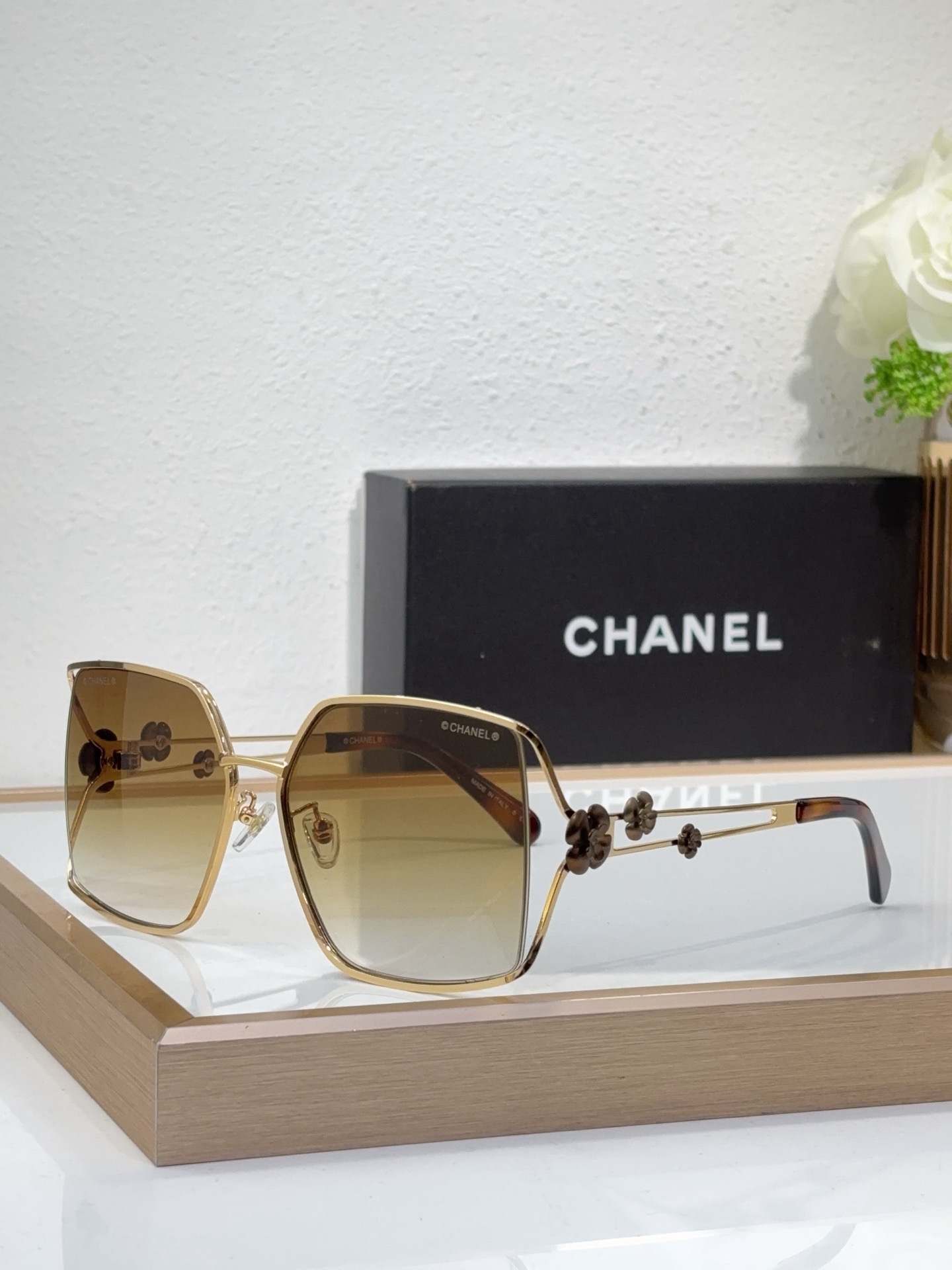 Top Quality C*hanel Glasses