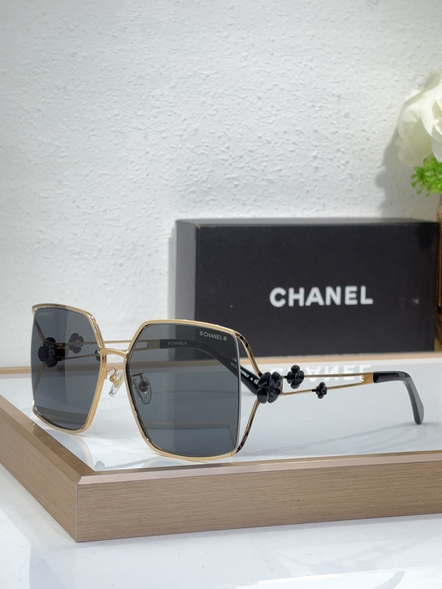 Top Quality C*hanel Glasses