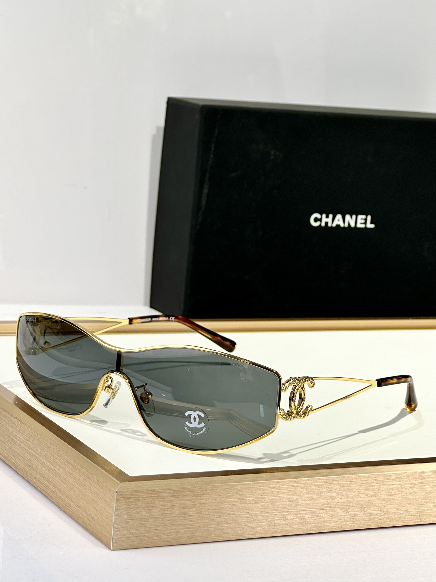 Top Quality C*hanel Glasses
