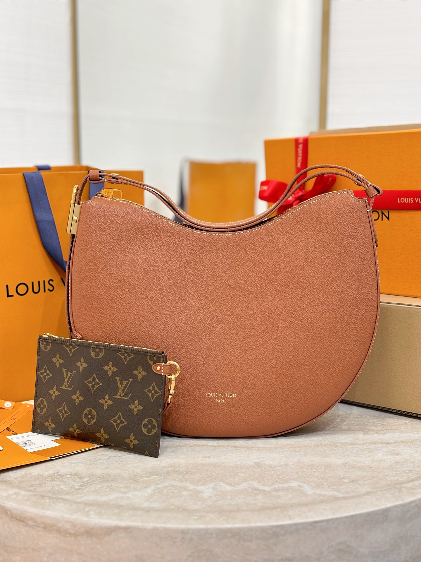 L*ouis V*uitton Top Bag