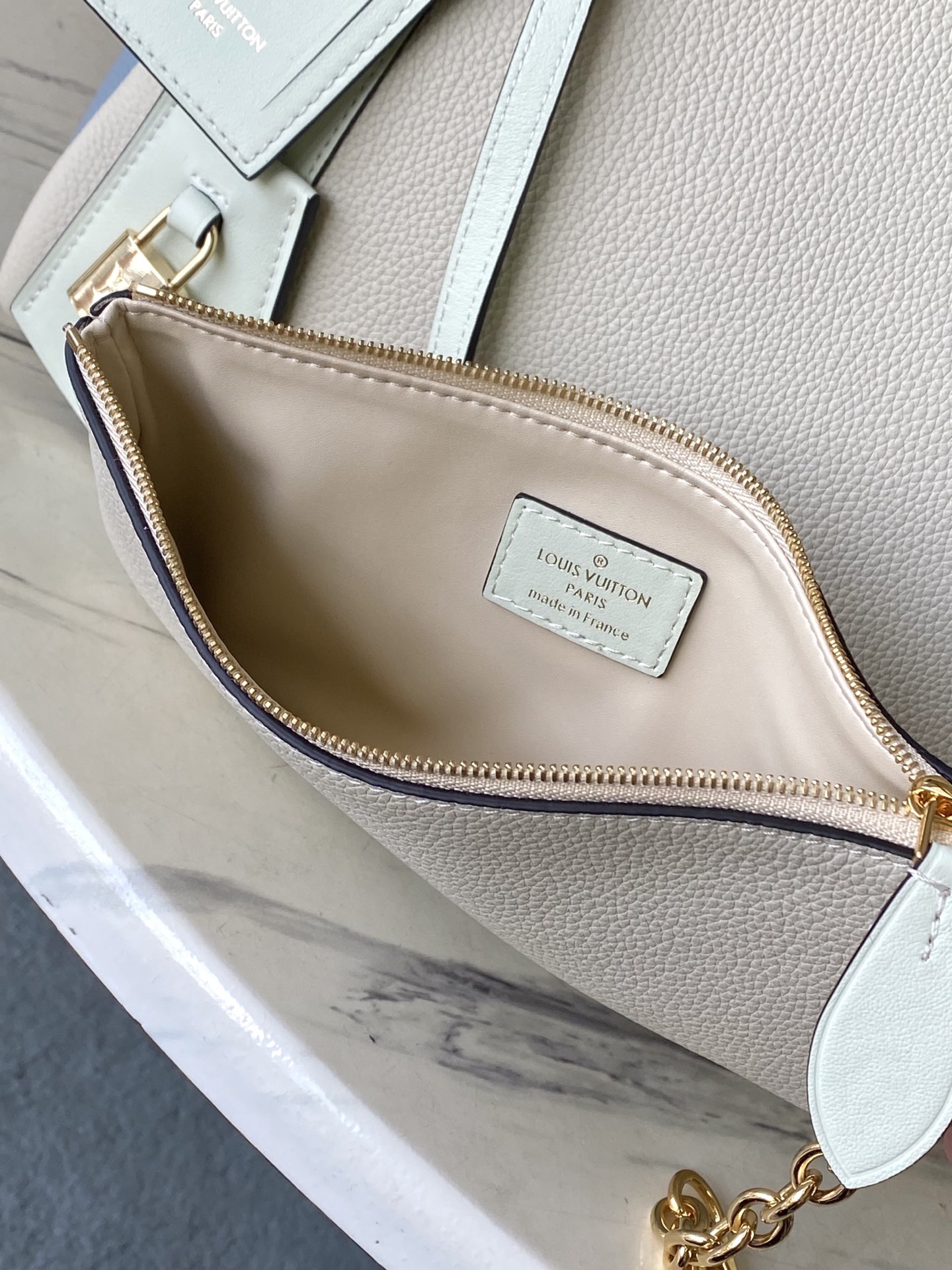 L*ouis V*uitton Top Bag