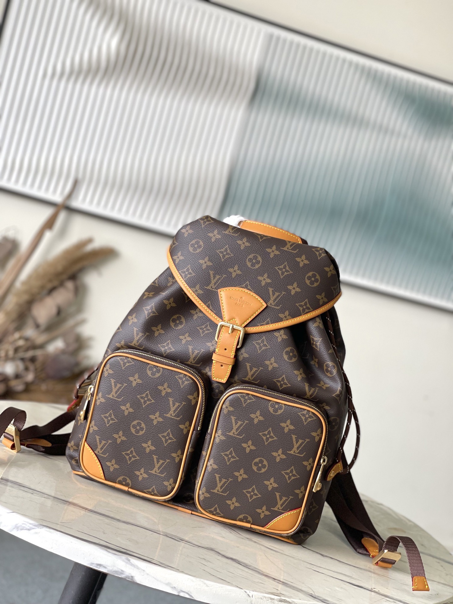L*ouis V*uitton Top Bag