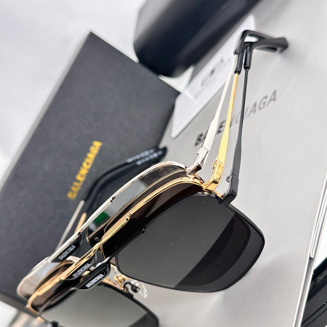 Top Quality B*alenciaga Glasses