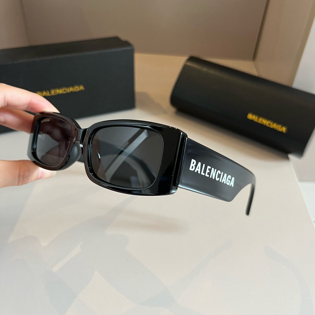 Top Quality B*alenciaga Glasses