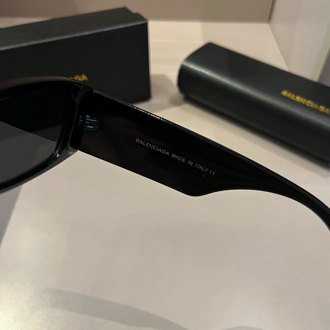 Top Quality B*alenciaga Glasses