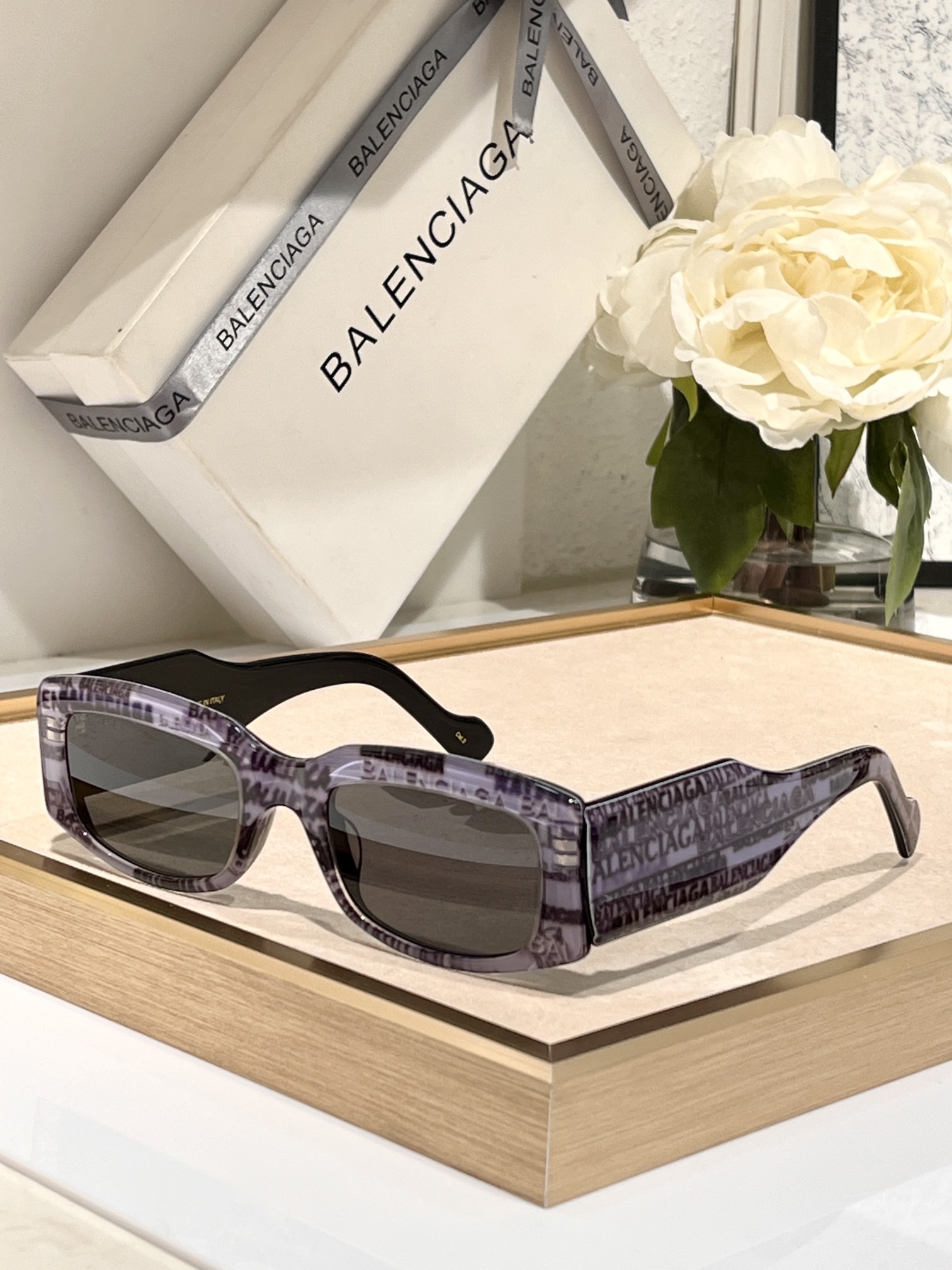 Top Quality B*alenciaga Glasses