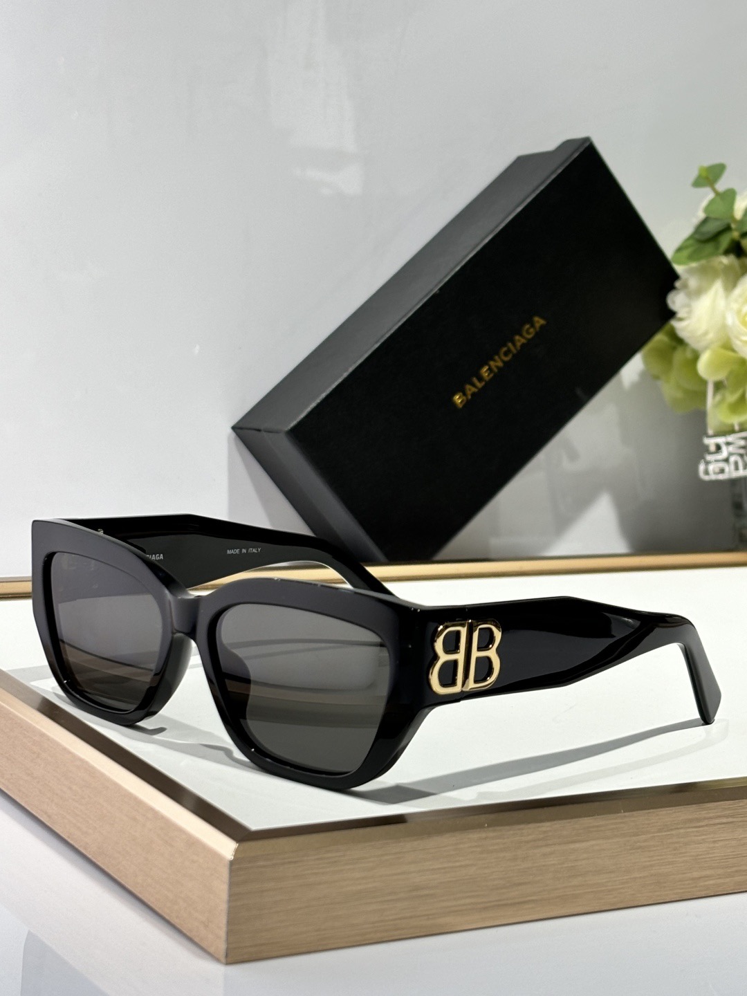 Top Quality B*alenciaga Glasses