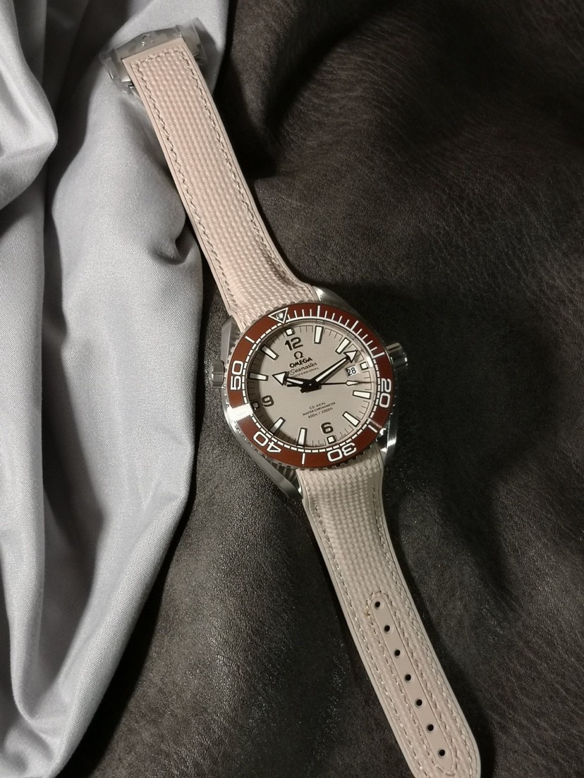 Top Quality 0*mega Watches