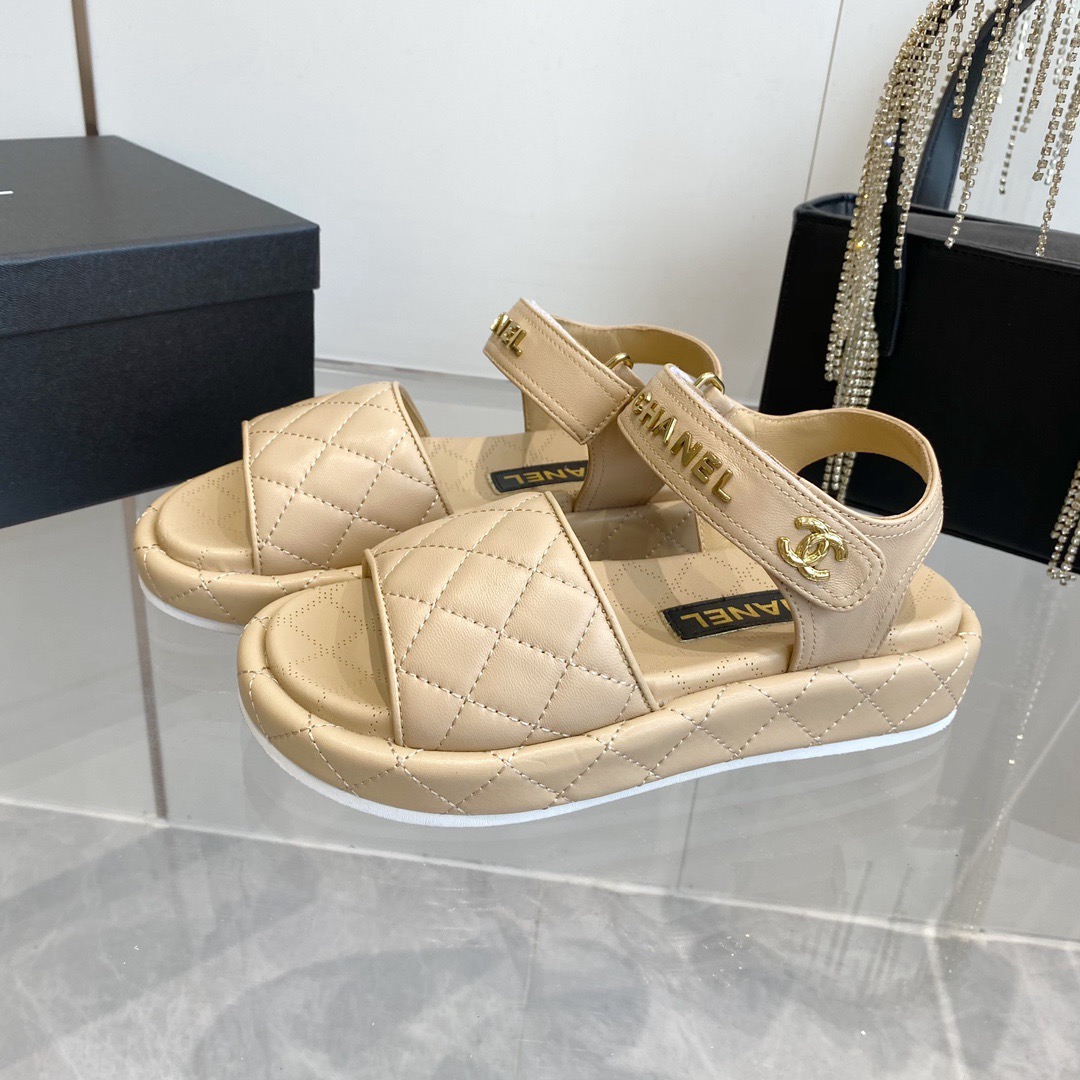 Women Top Quality C*hanel shoes