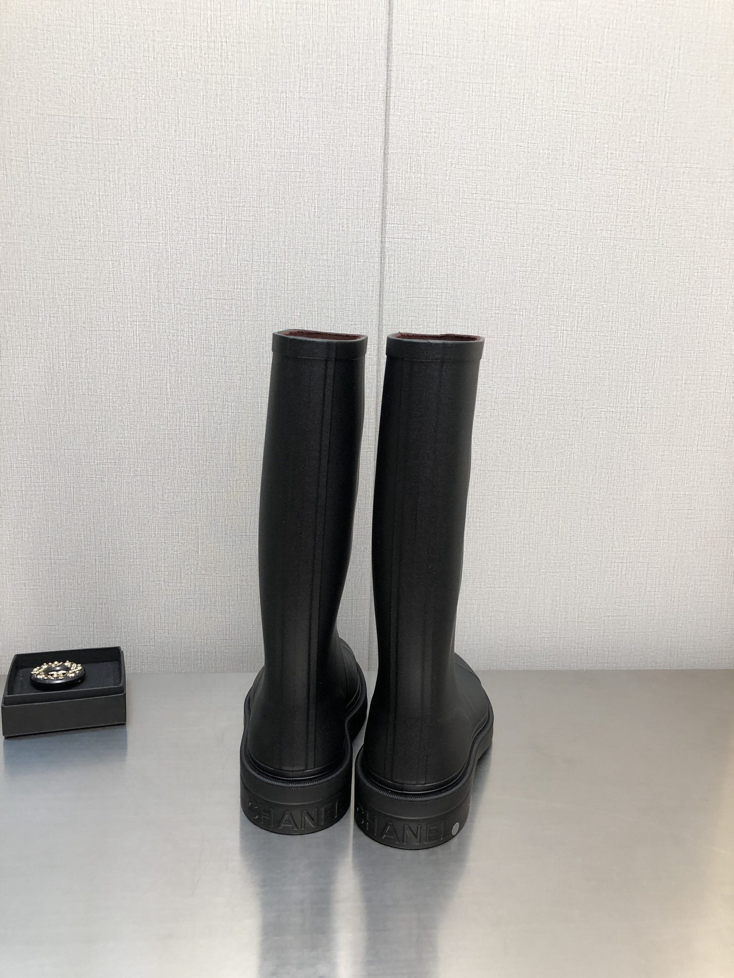 Women Top Quality C*hanel shoes
